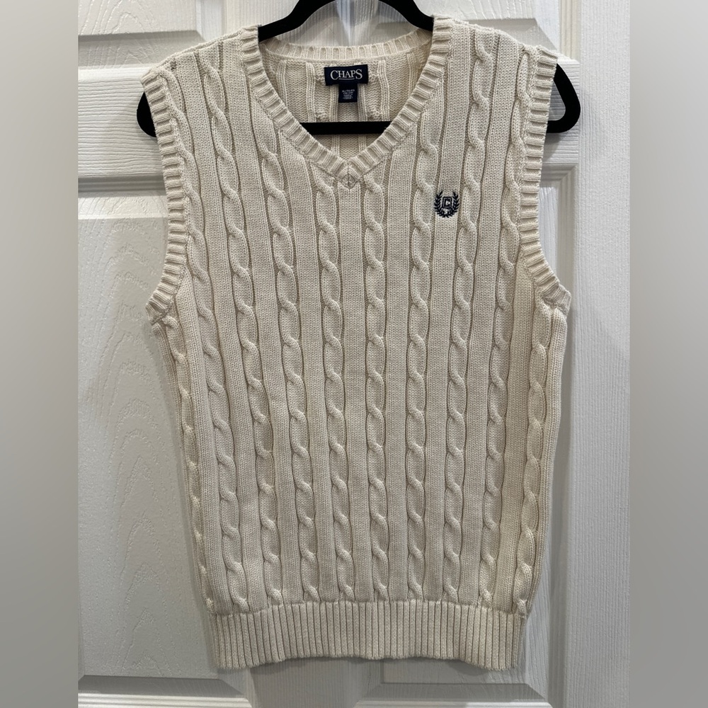 Y2K Chaps Vest Women XL Ivory Cable Knit Golf Crest Logo Pullover V Neck preppy